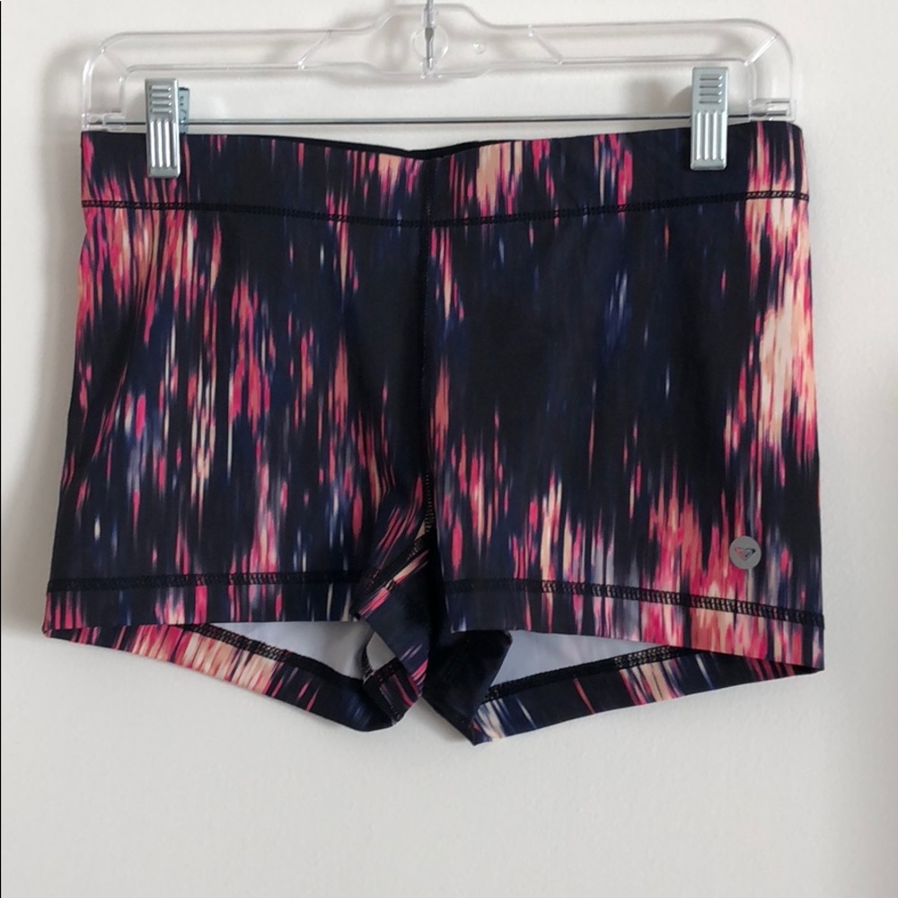 Roxy Fitness Black Pattern Spandex Shorts